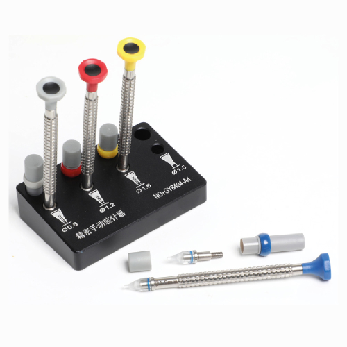 SET DI 4 UTENSILI PIAZZA LANCETTE CON ACCESSORI